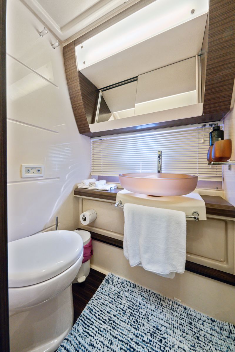 2015 Azimut 54 