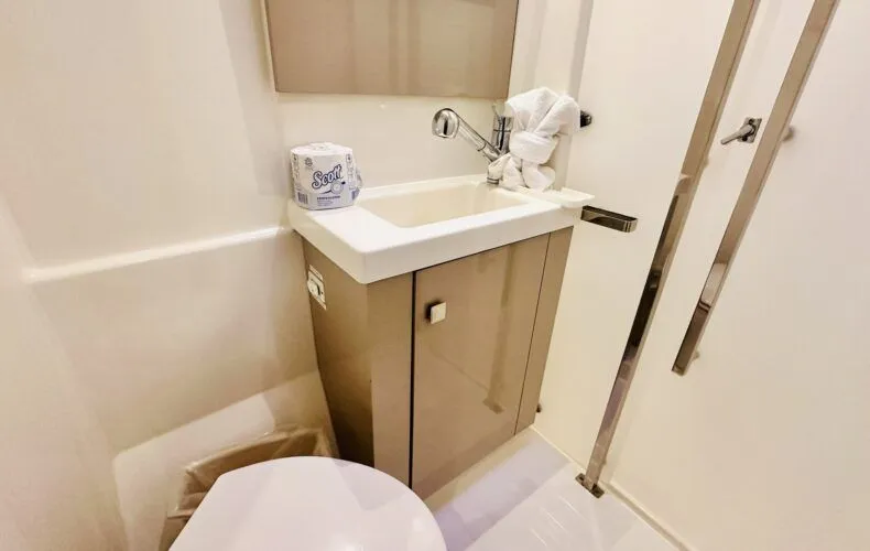 Time Thief Yacht Photos Pics 