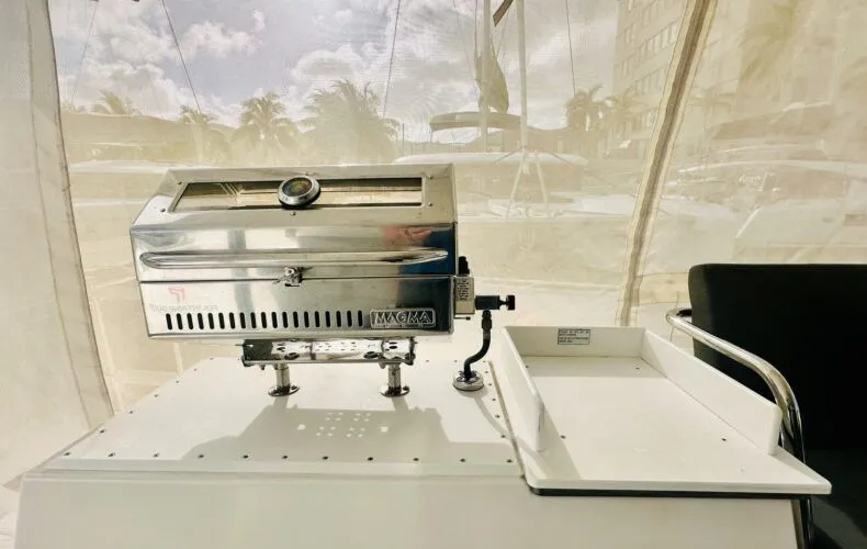 Time Thief Yacht Photos Pics 