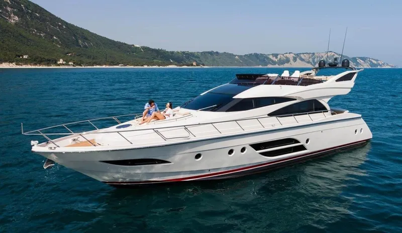  Yacht Photos Pics 1 Exterior