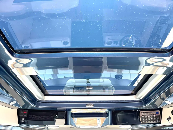 Sushi Hunter Yacht Photos Pics 