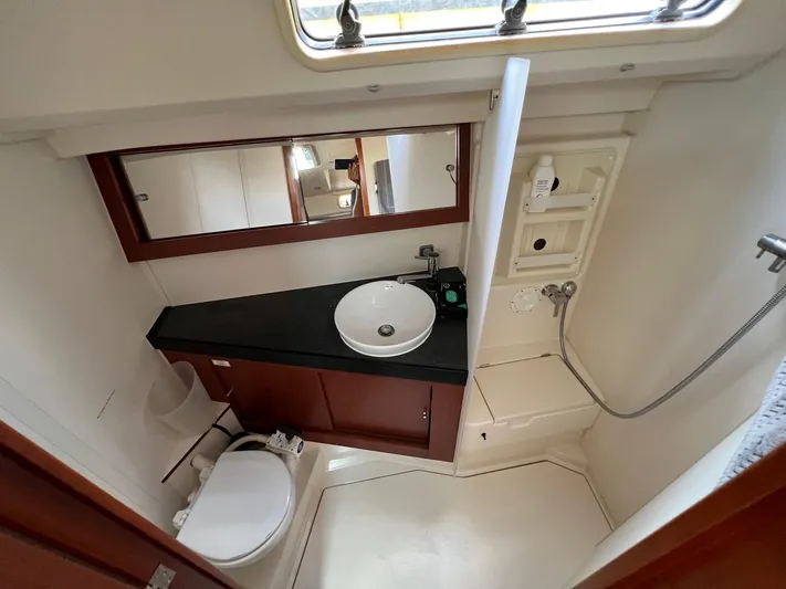 Touch Of Freedom Yacht Photos Pics Hanse 415