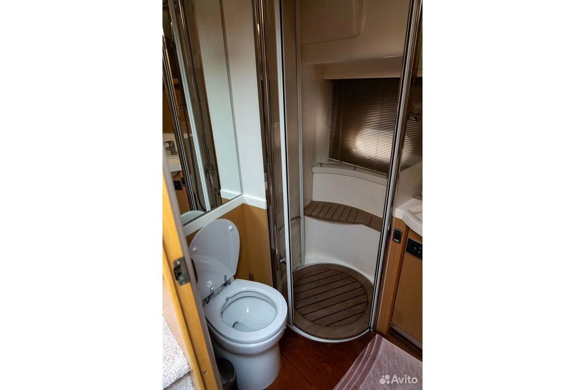 2008 Princess 68 