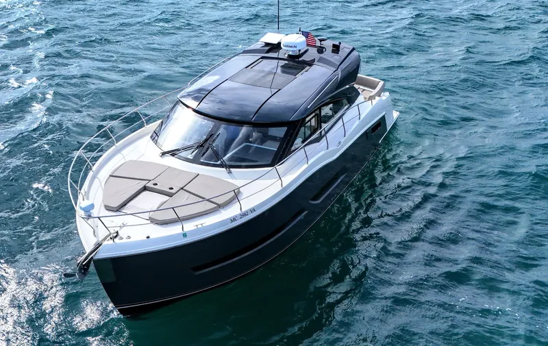 Living The Dream Yacht Photos Pics 