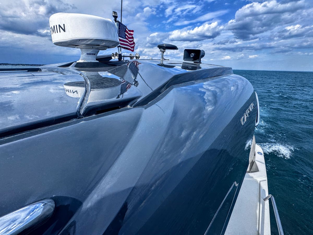 2018 Carver 43 