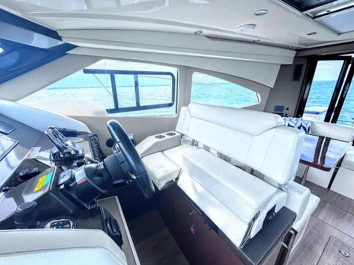 Living The Dream Yacht Photos Pics 