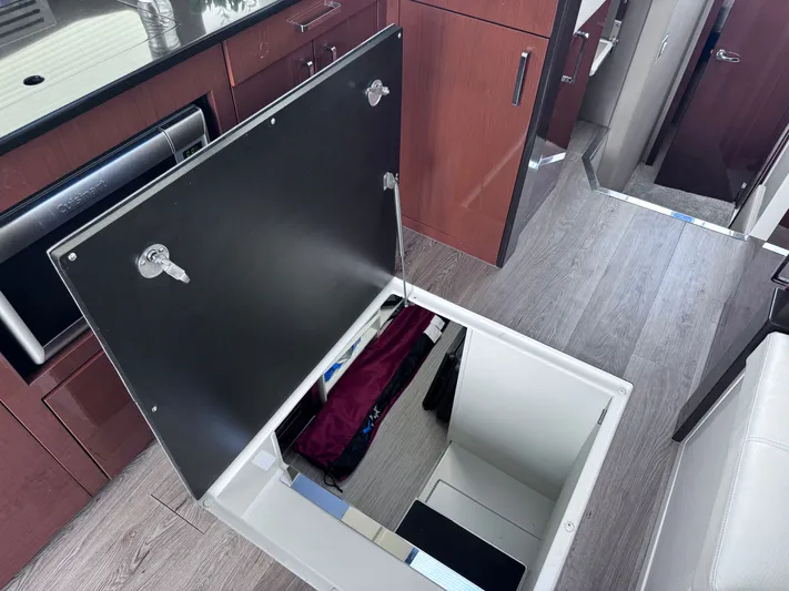 Living The Dream Yacht Photos Pics 