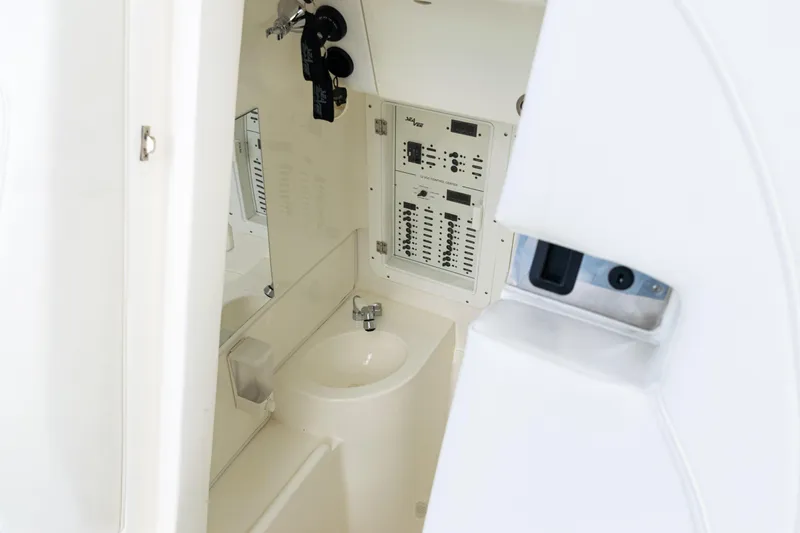  Yacht Photos Pics 2021 SeaVee 322Z boat interior with control panel and sink.