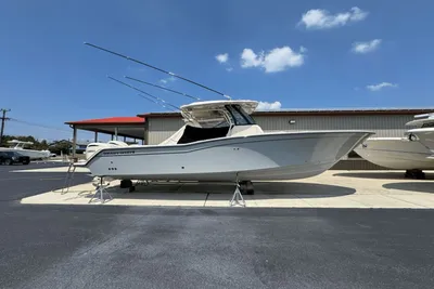 Grady-White Fisherman 236
