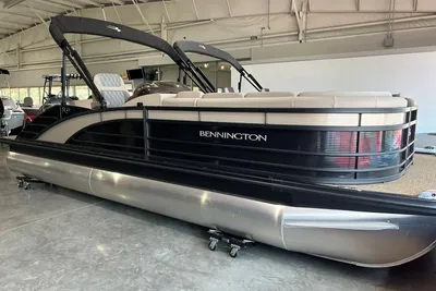 Bennington 23 RSB ESP