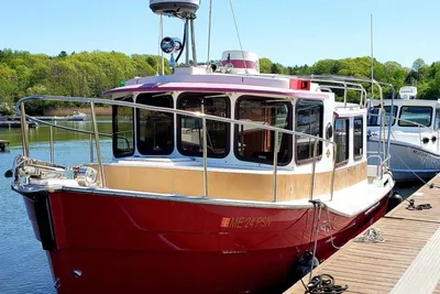 Ranger Tugs R-25