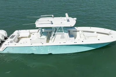 SeaVee 390Z