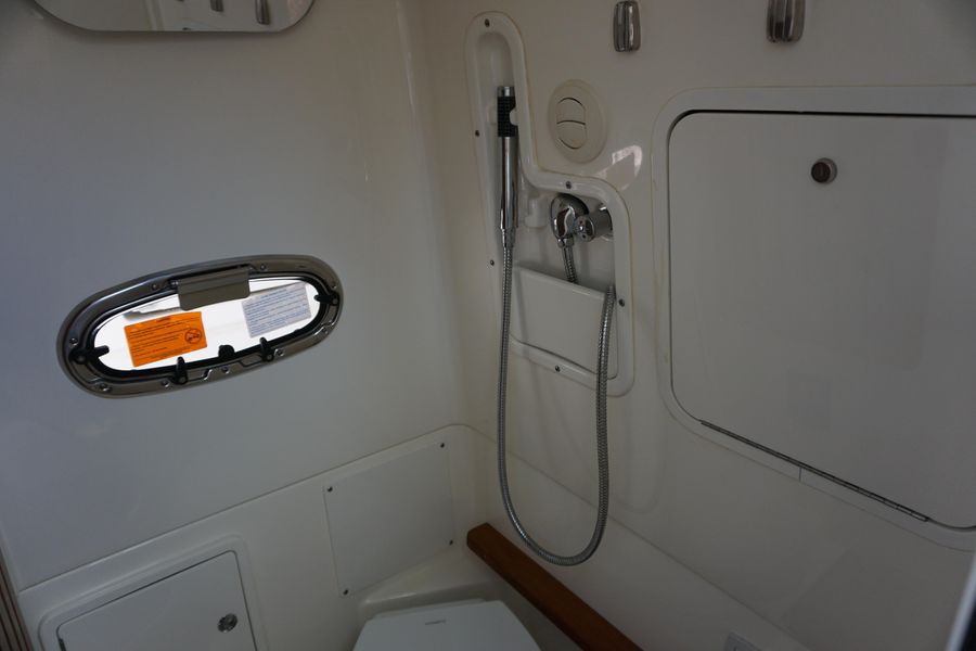 2022 Boston Whaler 380 Outrage
