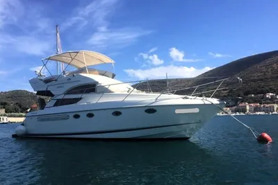 2002 Fairline Phantom 38