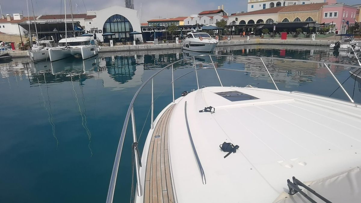 2010 Princess 57 