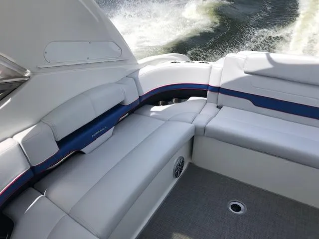  Yacht Photos Pics Interior of 2017 Formula 400 Super Sport boat with white seating and blue accents.