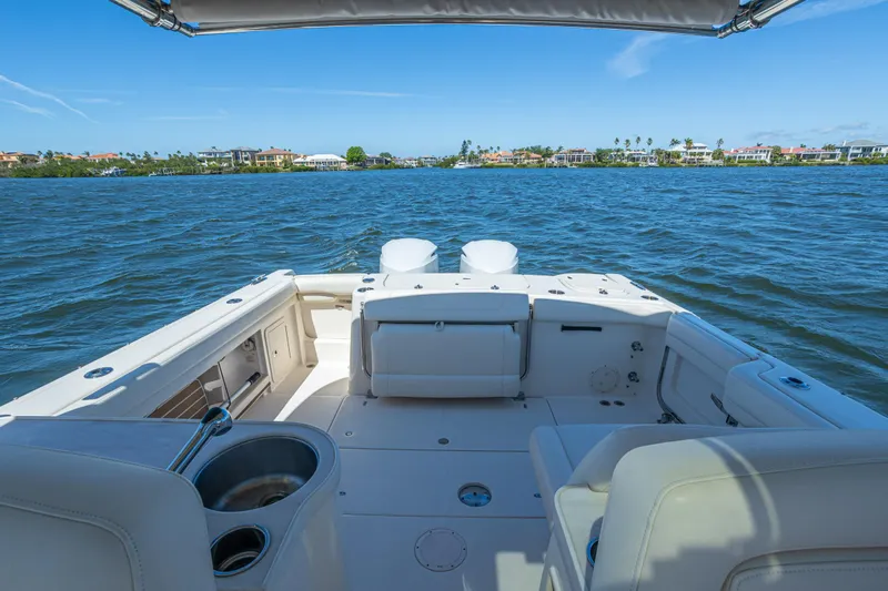 Gimme Shelter II Yacht Photos Pics 