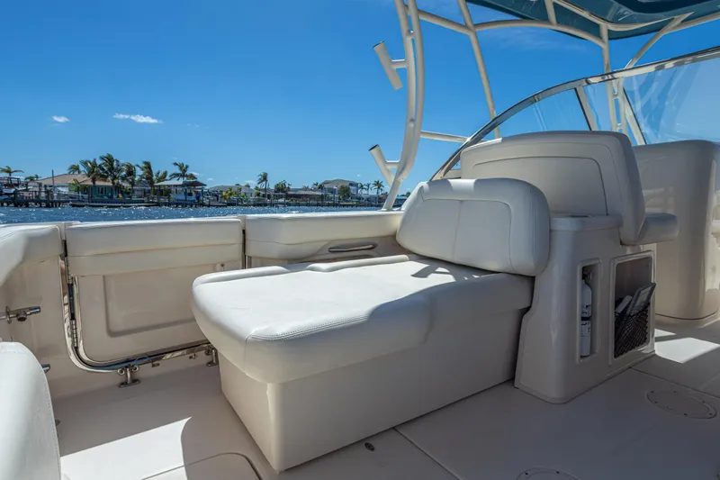 Gimme Shelter II Yacht Photos Pics 