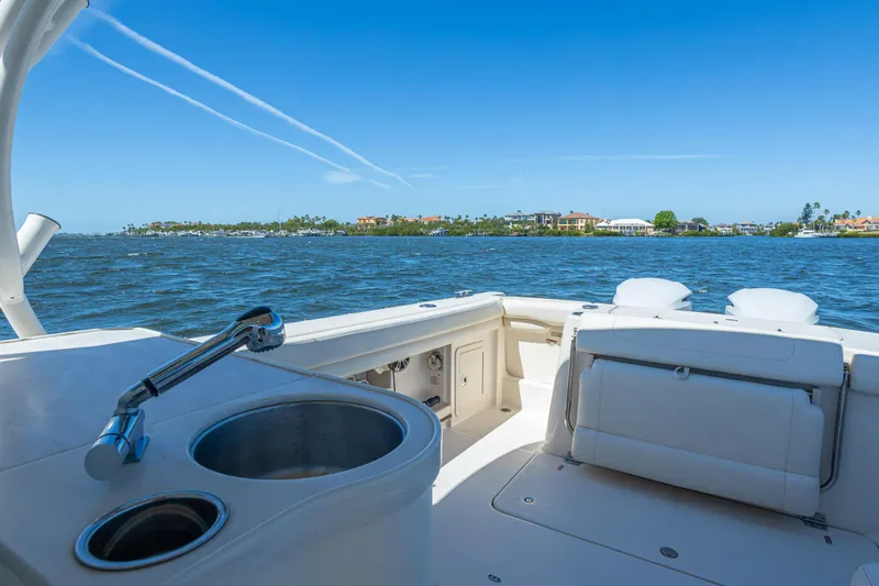 Gimme Shelter II Yacht Photos Pics 