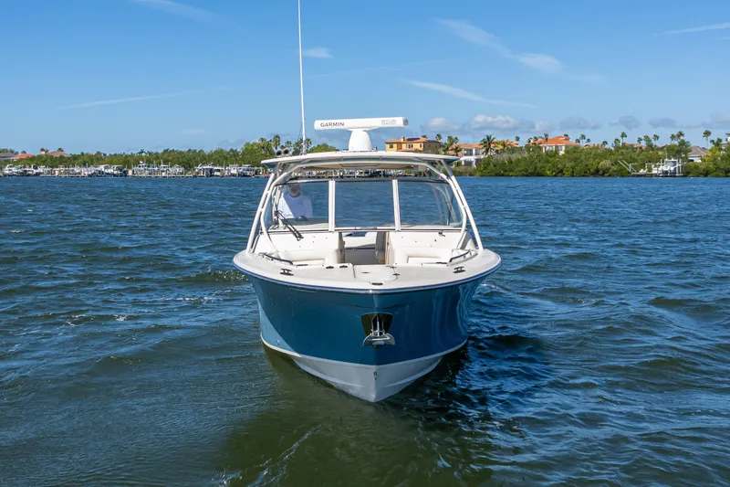 Gimme Shelter II Yacht Photos Pics 