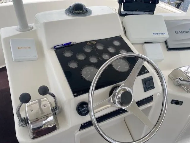 Lady G Yacht Photos Pics Control panel of a 1998 Ocean Yachts 45 Super Sport boat.