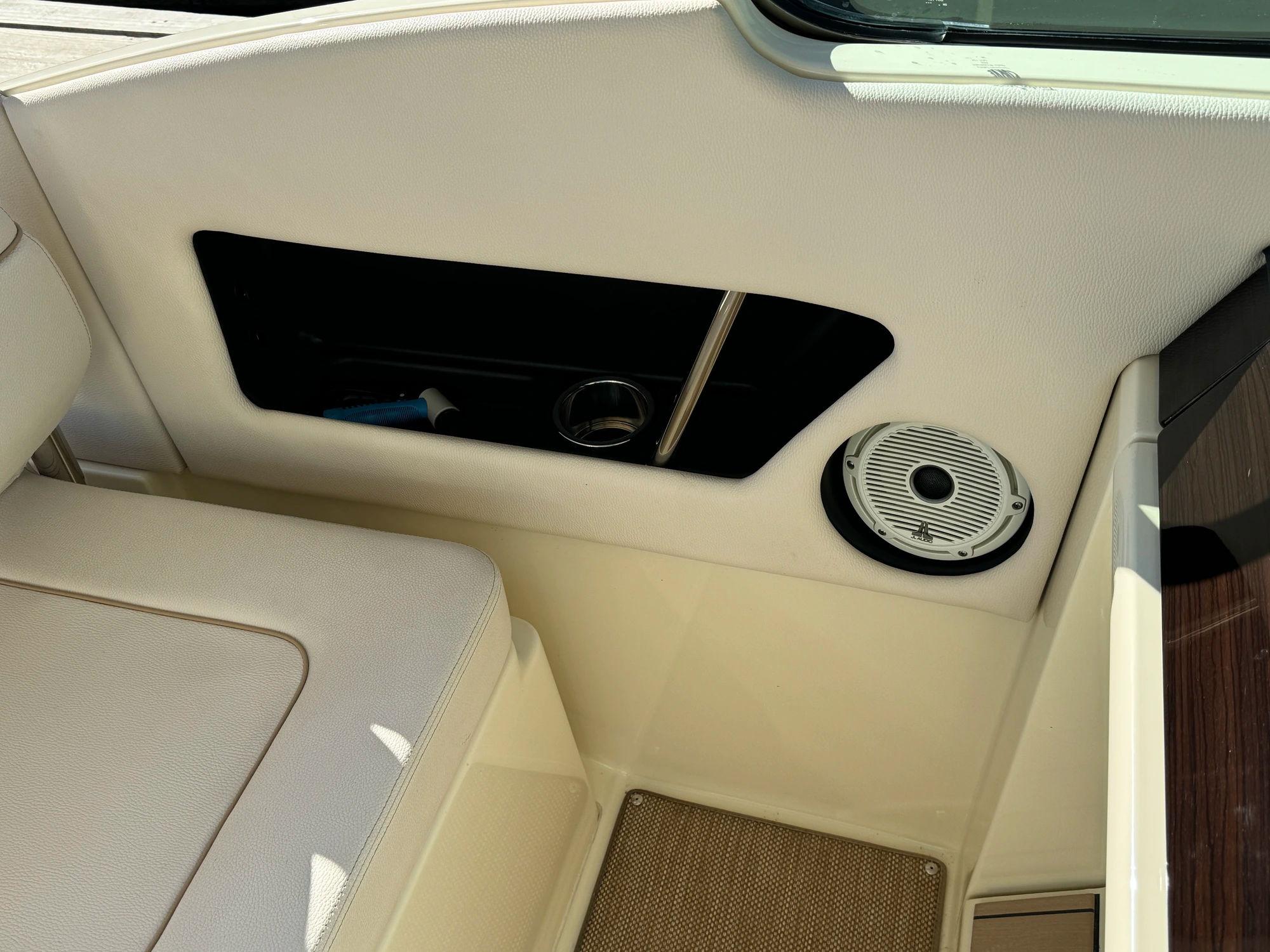 2022 ChrisCraft Calypso 24 Bowrider for sale YachtWorld