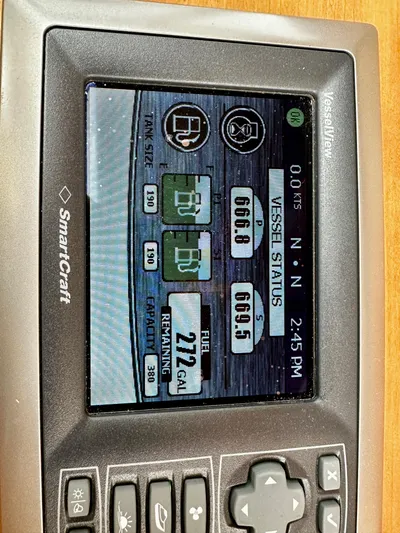 Unleashed III Yacht Photos Pics 