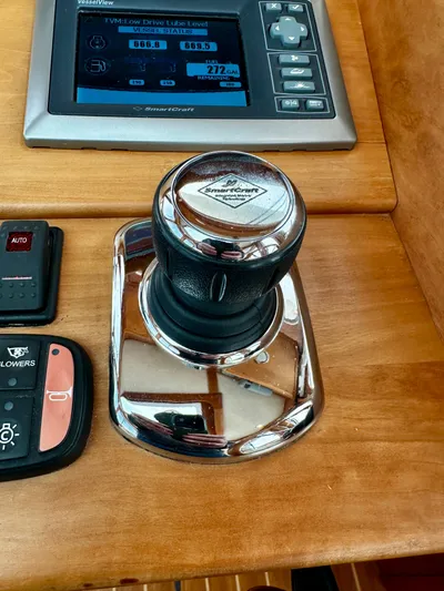 Unleashed III Yacht Photos Pics 