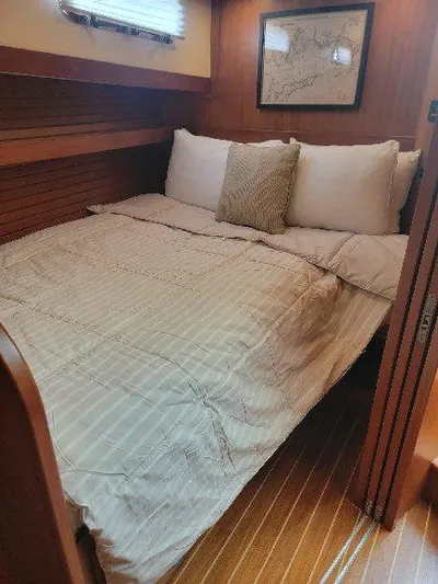 Unleashed III Yacht Photos Pics 