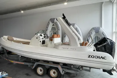 2020 Zodiac Medline 7.5