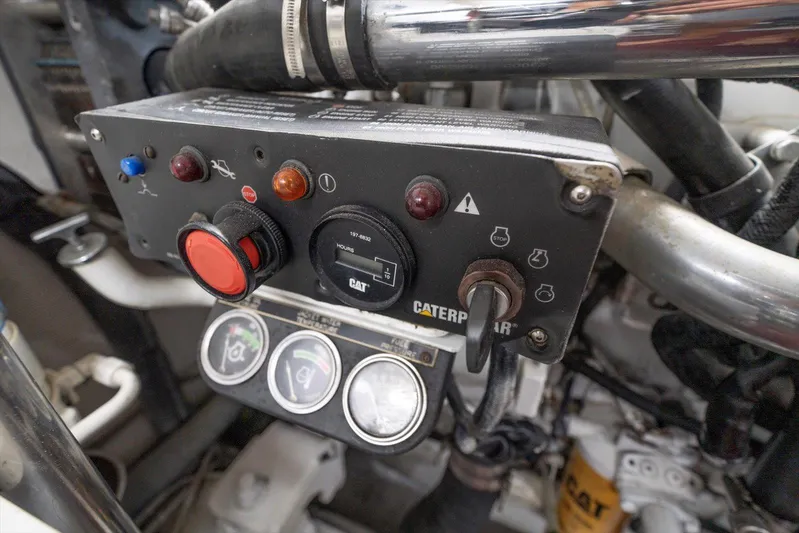 By Residual Yacht Photos Pics 