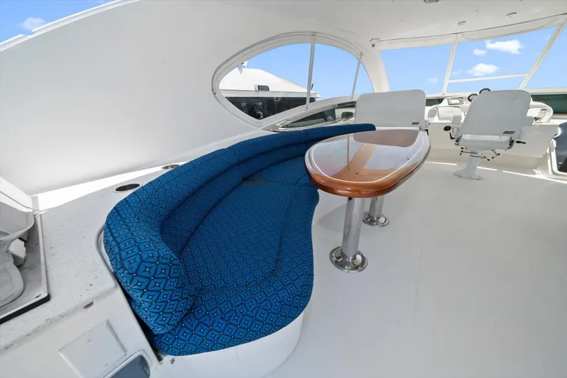 By Residual Yacht Photos Pics 