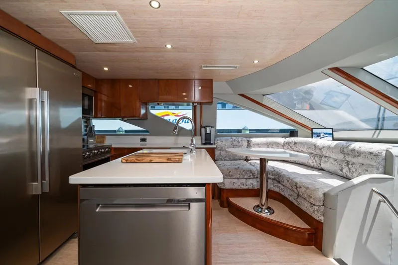 By Residual Yacht Photos Pics 