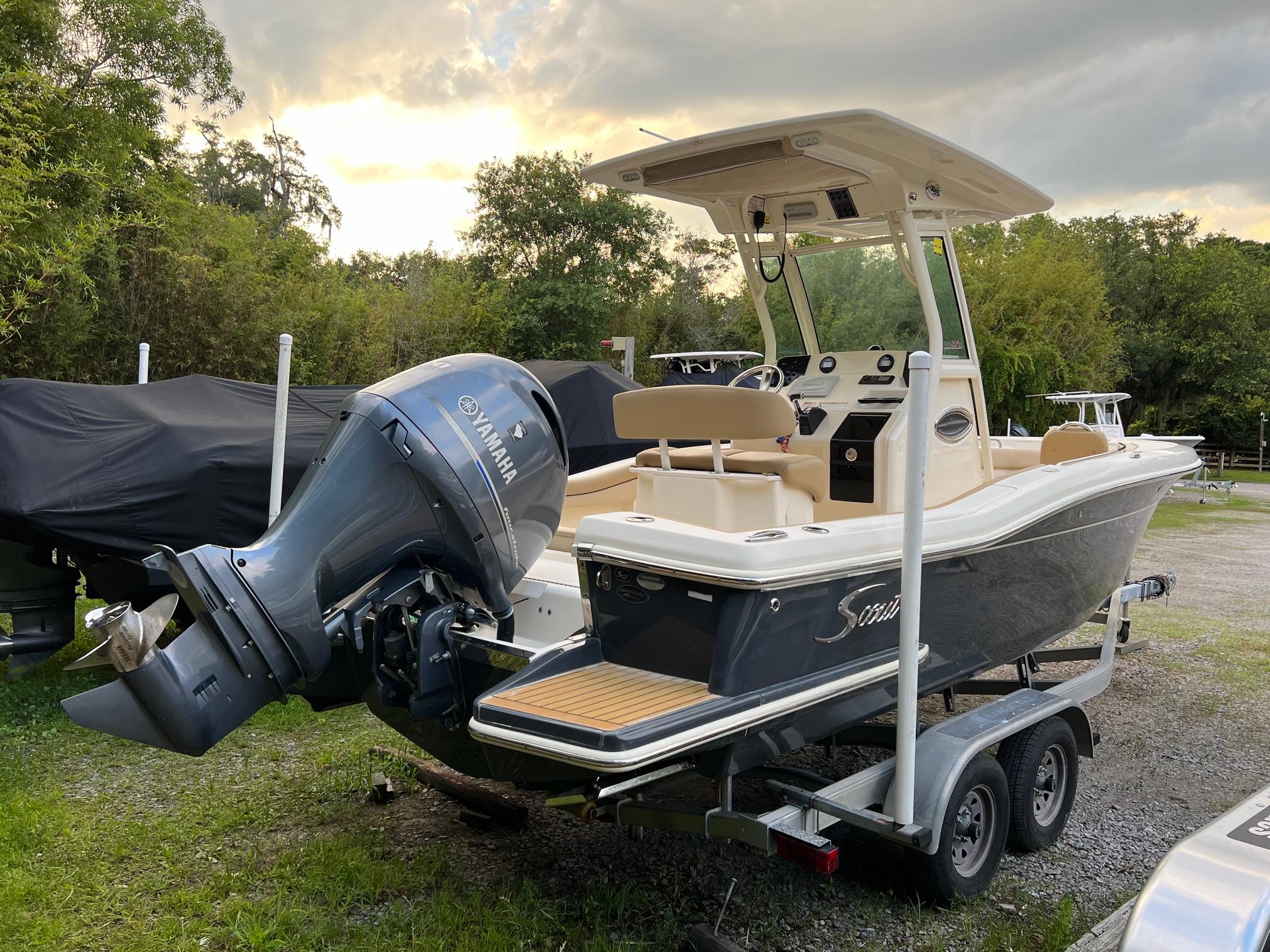 2017 Scout 225 Xsf Center Console for sale YachtWorld