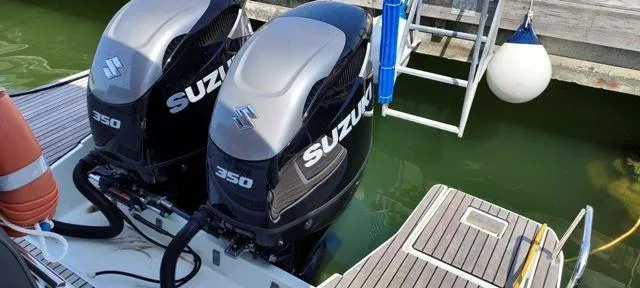  Yacht Photos Pics Twin Suzuki 350 outboard engines on a 2019 Jeanneau Cap Camarat 10.5 WA boat.