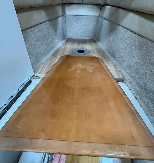  Yacht Photos Pics Cabin table 1 of 2