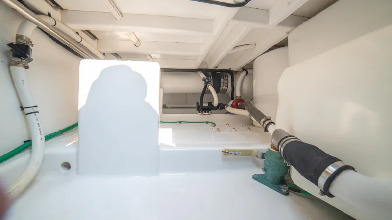 Pez Collector Yacht Photos Pics Engine room of a 2010 Custom Marcam 43 Convertible boat.