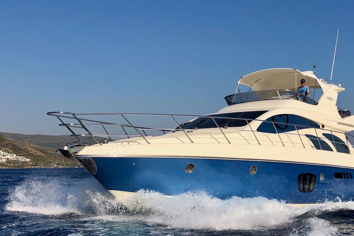 2011 Azimut 55 