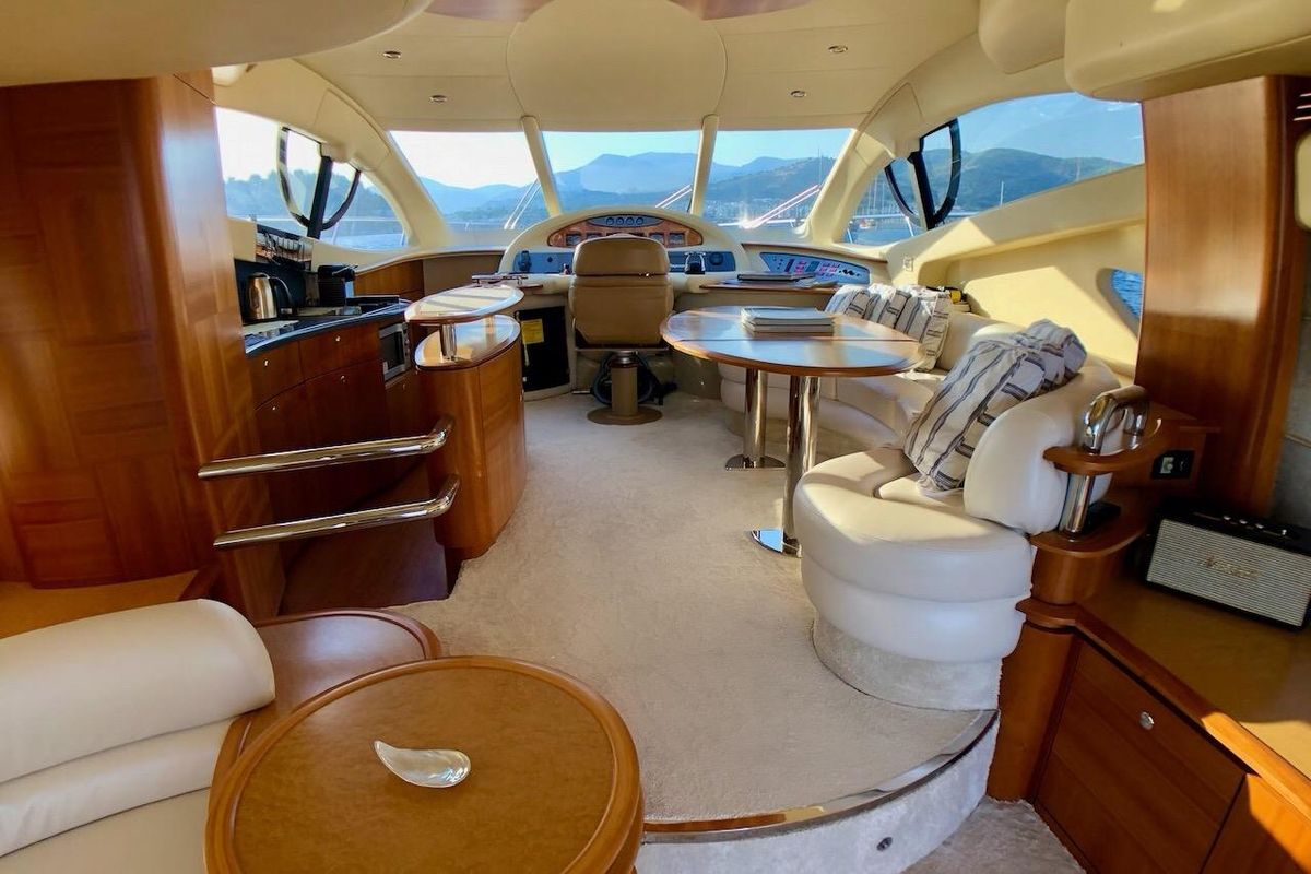2011 Azimut 55 