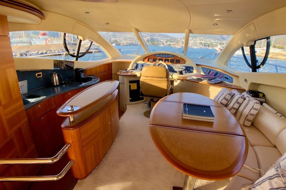 2011 Azimut 55 
