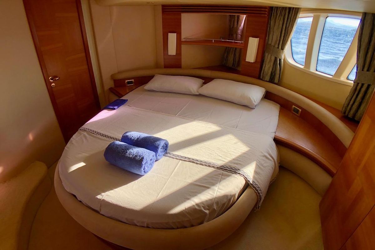 2011 Azimut 55 
