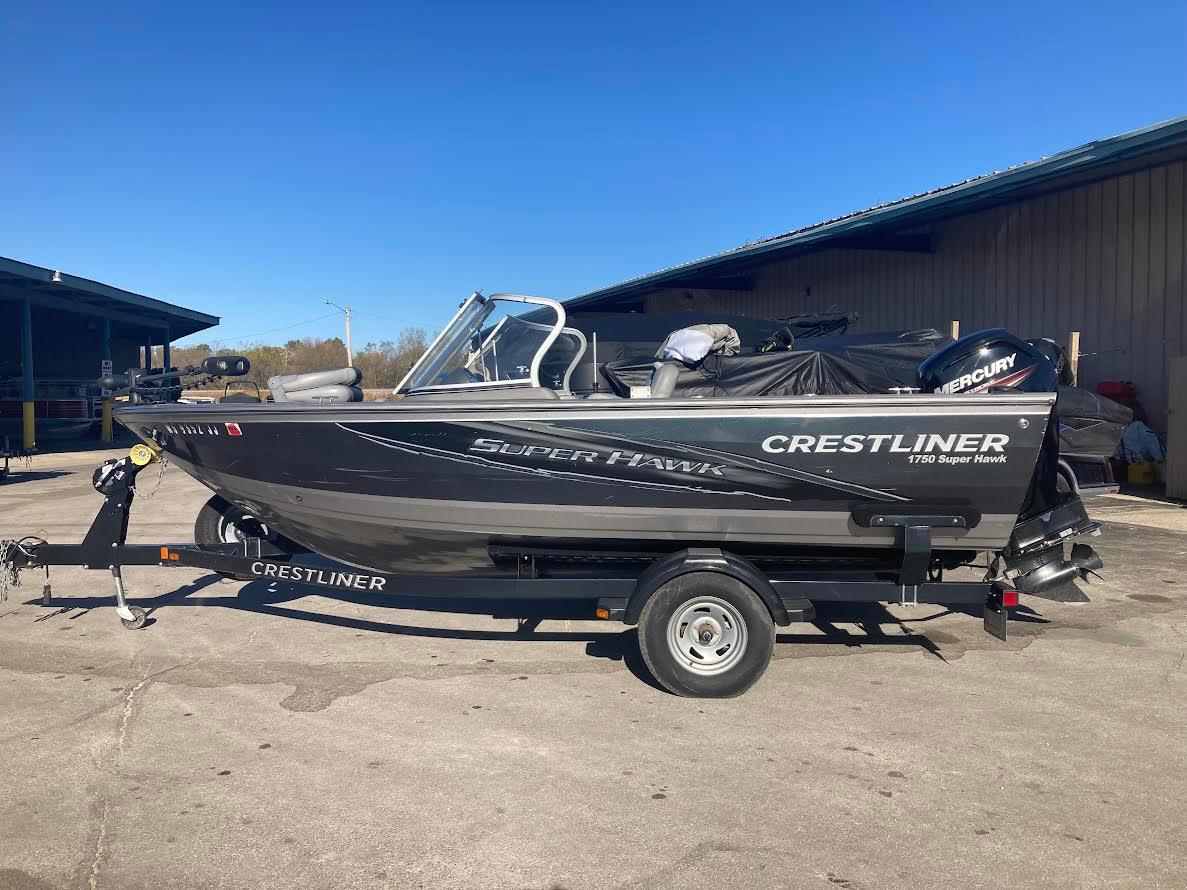 Crestliner boats for sale discount
