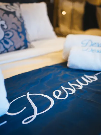 Dessus Yacht Photos Pics 