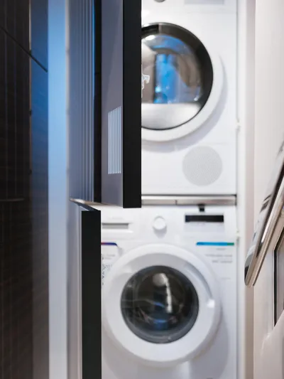 Dessus Yacht Photos Pics 