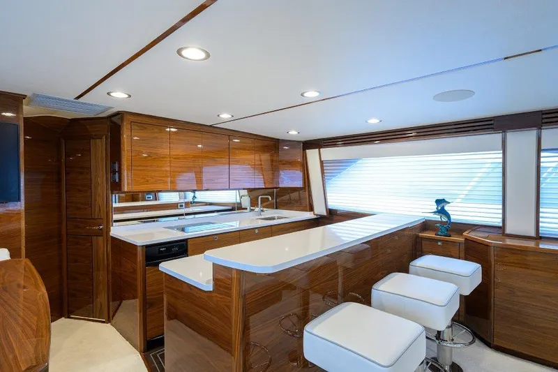 Twin Reels Yacht Photos Pics Viking 68 Twin Reels - Galley