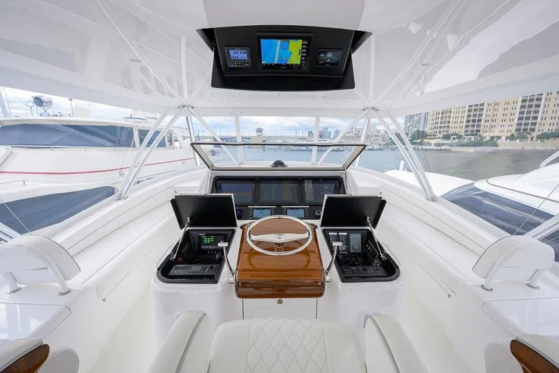 Twin Reels Yacht Photos Pics Viking 68 Twin Reels - Flybridge