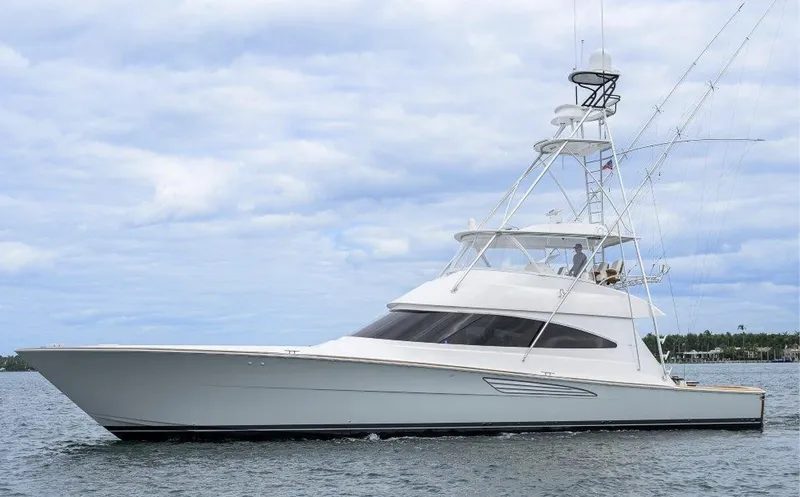 Twin Reels Yacht Photos Pics 