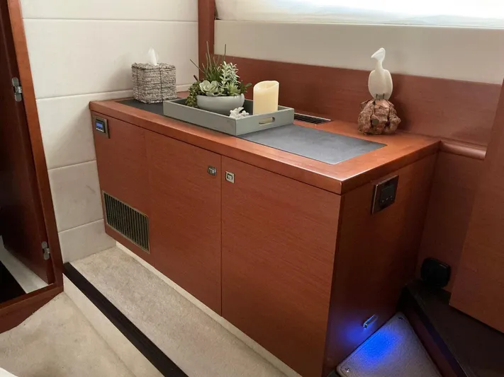 Relax Yacht Photos Pics 