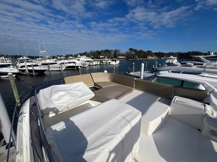 Relax Yacht Photos Pics 