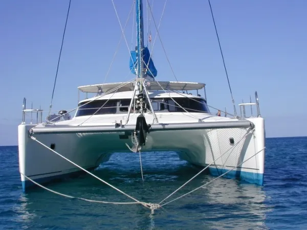 Ocean Mandalay Yacht Photos Pics Fountaine Pajot Belize 43 catamaran on open sea, year 2003.